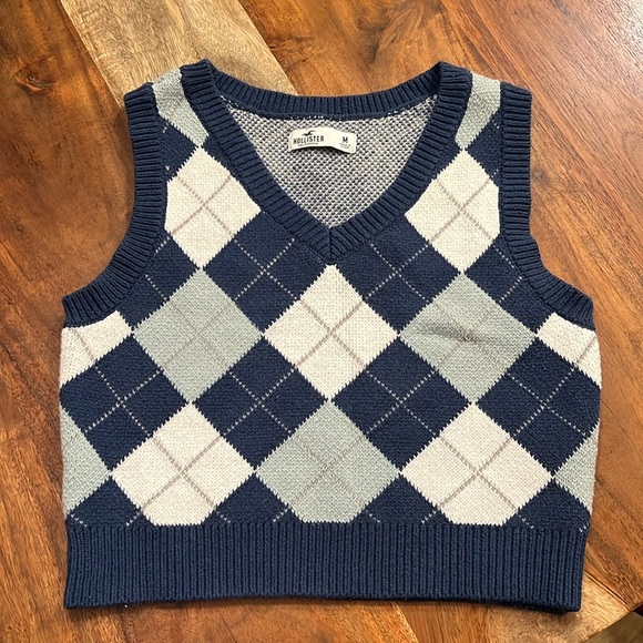 Hollister Sweaters - Hollister Sweater Vest